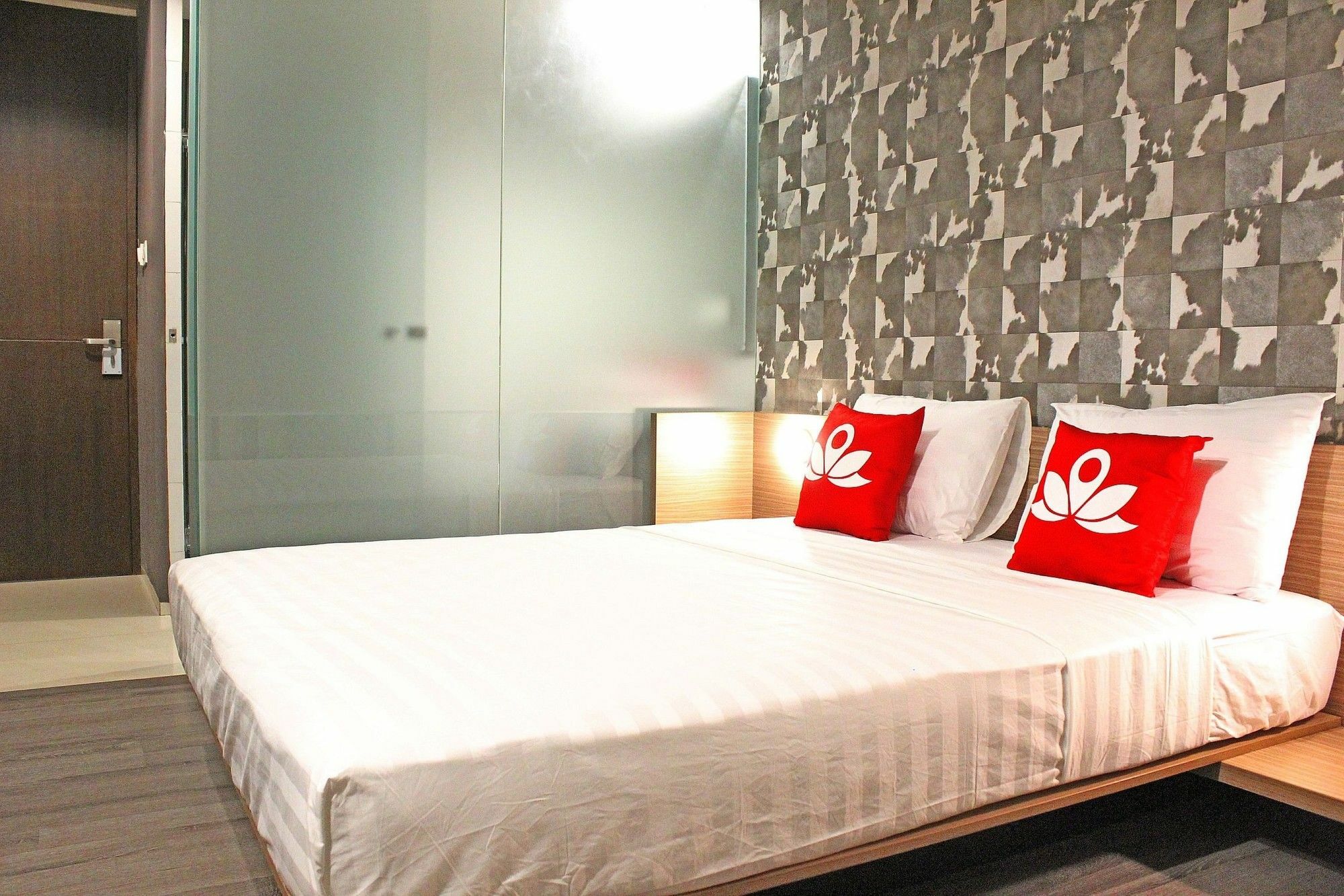 เซ็น พรีเมียม ซัมเปอร์นา สแตรทติจิก สแควร์ Hotel จาการ์ตา ภายนอก รูปภาพ