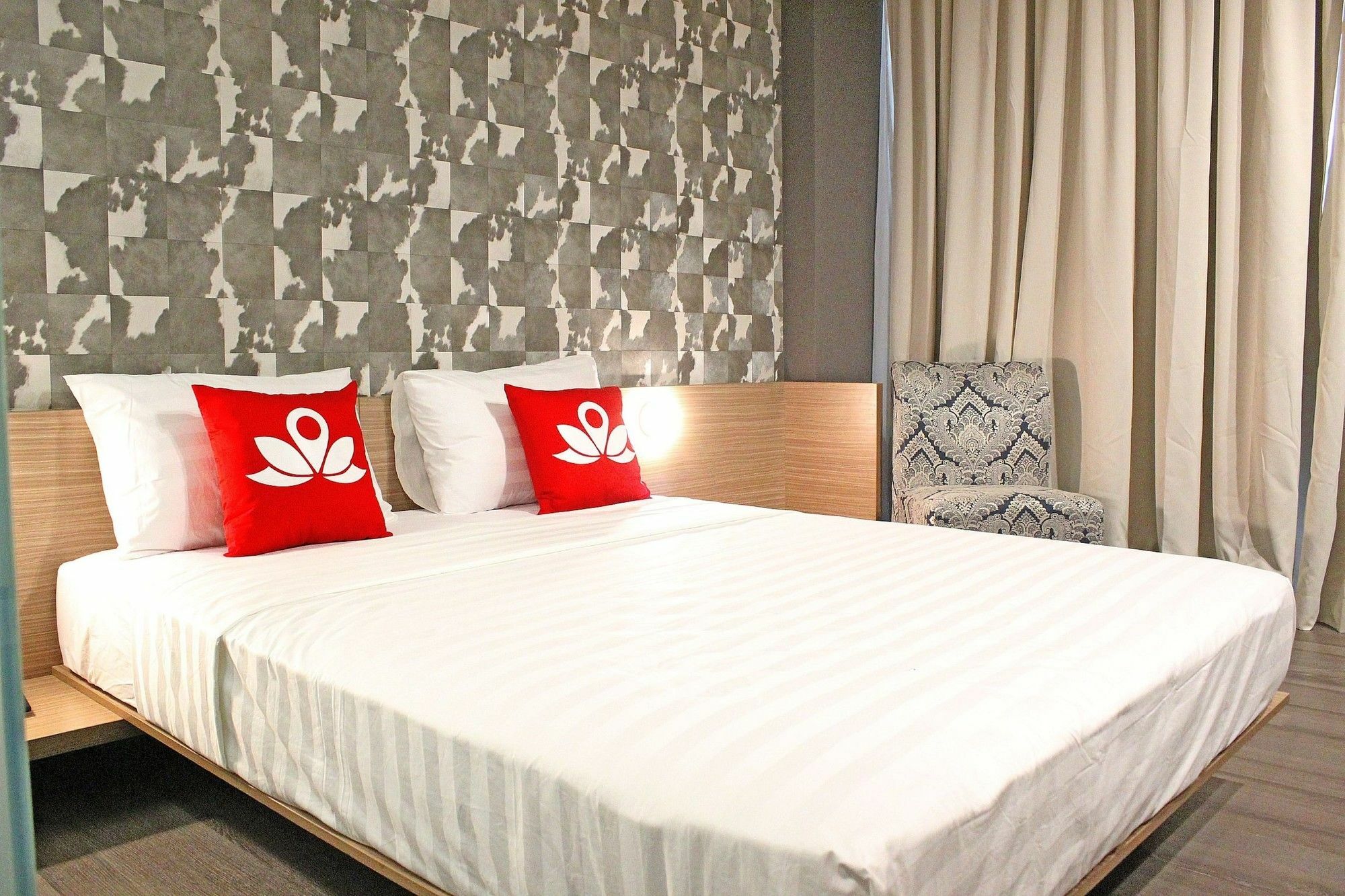 เซ็น พรีเมียม ซัมเปอร์นา สแตรทติจิก สแควร์ Hotel จาการ์ตา ภายนอก รูปภาพ